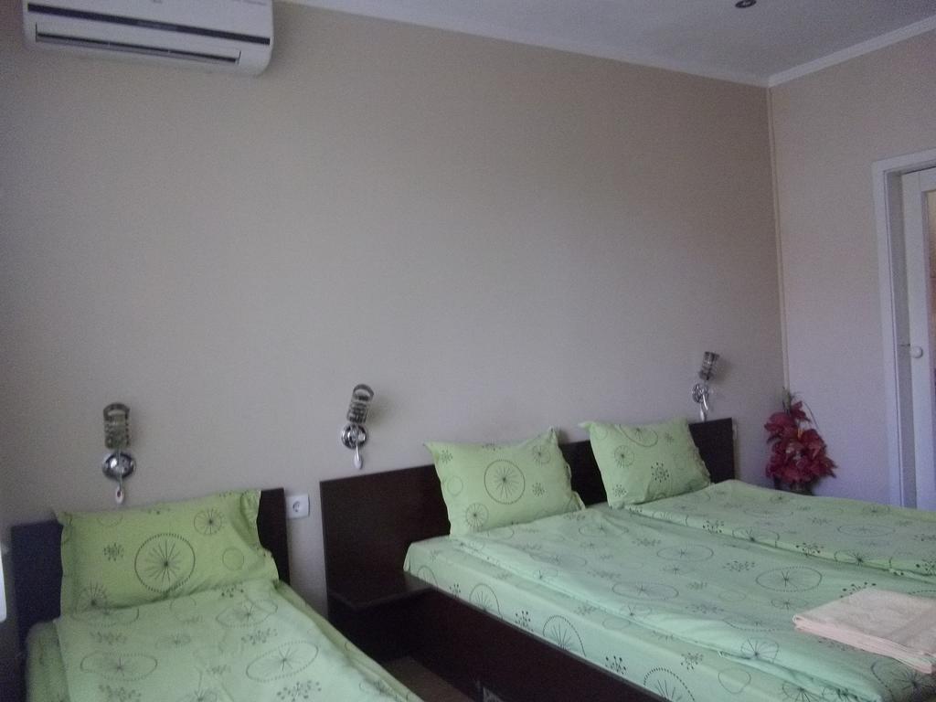 Sakutski House Hisarya Buitenkant foto